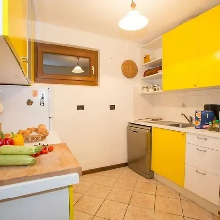 Penzatorio Nyaraló *